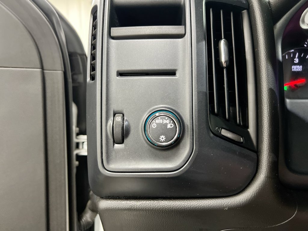 Used 2018 Chevrolet Silverado 1500 LS w/ Trailering Package RWD image 17