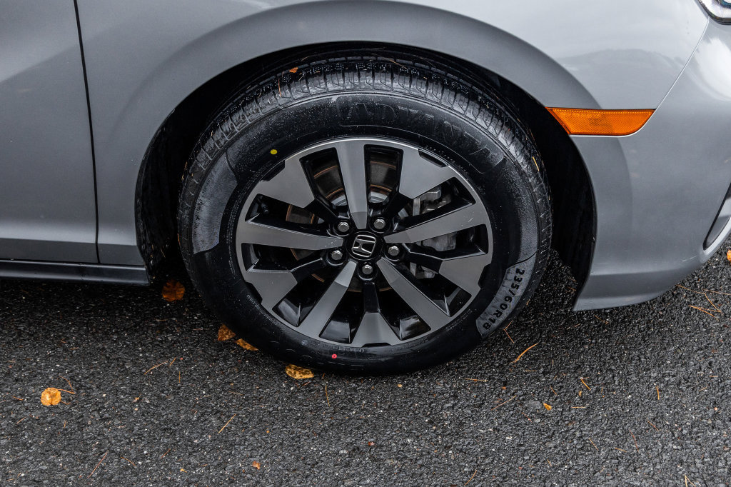 Used 2025 Honda Odyssey EX-L image 7
