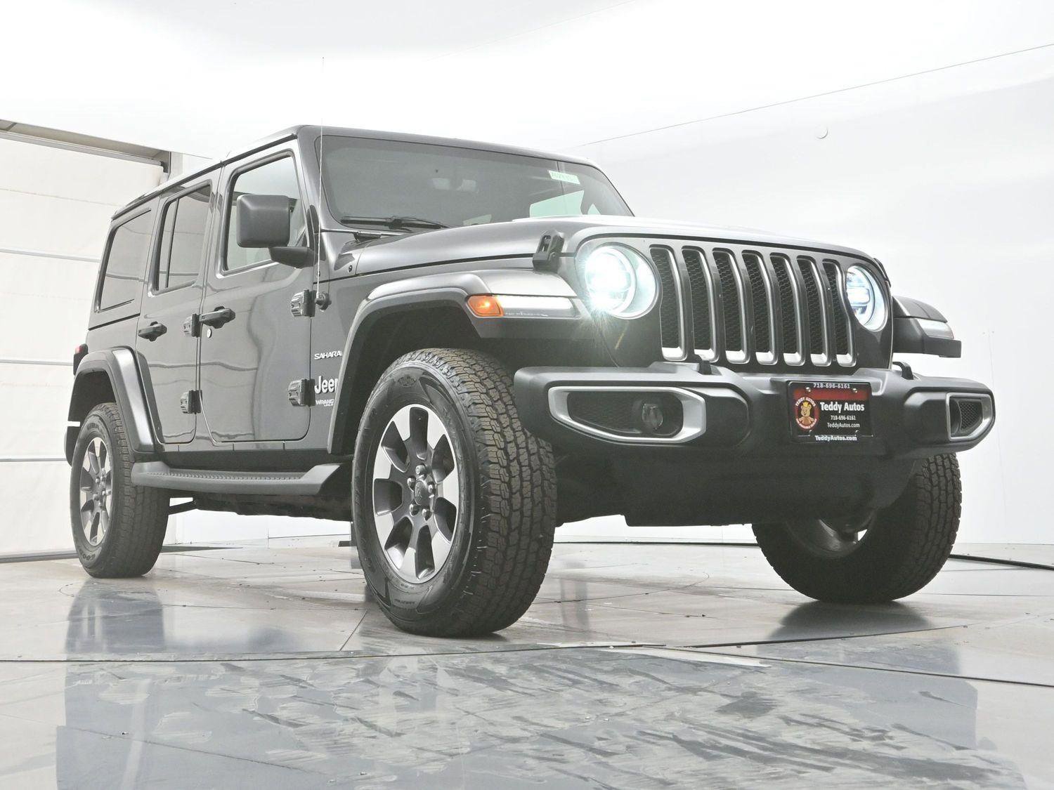 Used 2018 Jeep Wrangler Unlimited Sahara image 31