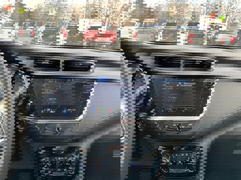 Used 2022 Buick Encore GX Select w/ Sport Touring Package image 14