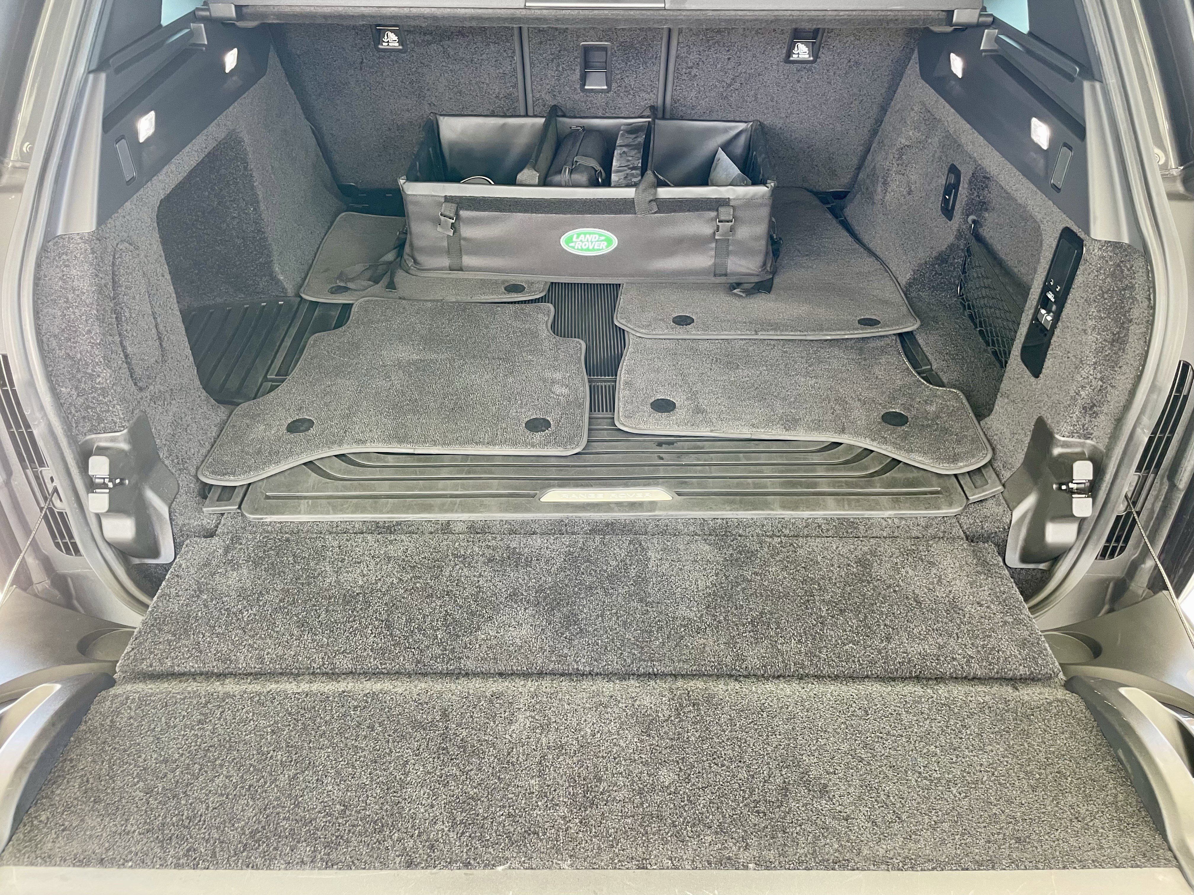 Certified 2023 Land Rover Range Rover SE image 34