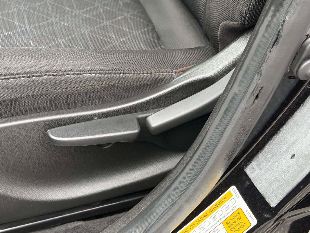 Used 2019 Chevrolet Spark LT FWD image 17