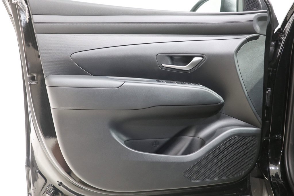 New 2027 Hyundai Santa Cruz SE AWD/4WD image 17