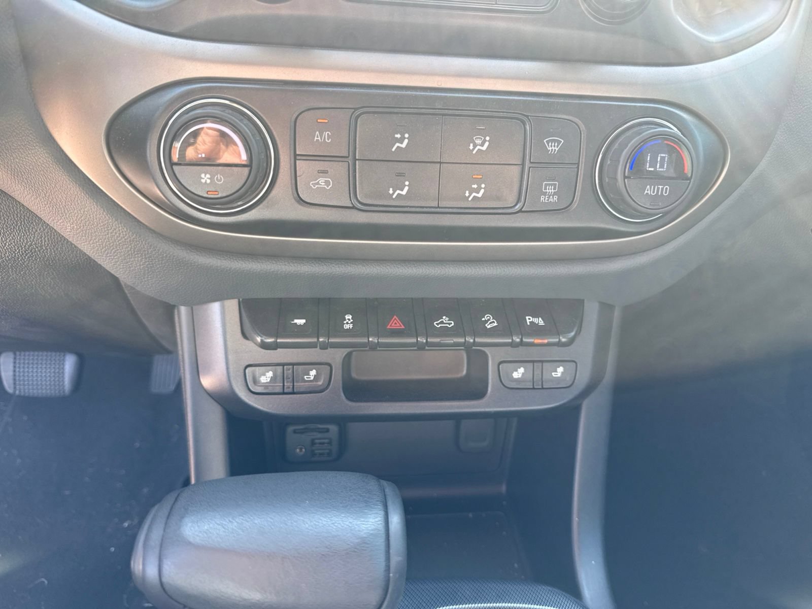 Used 2020 Chevrolet Colorado Z71 RWD image 26