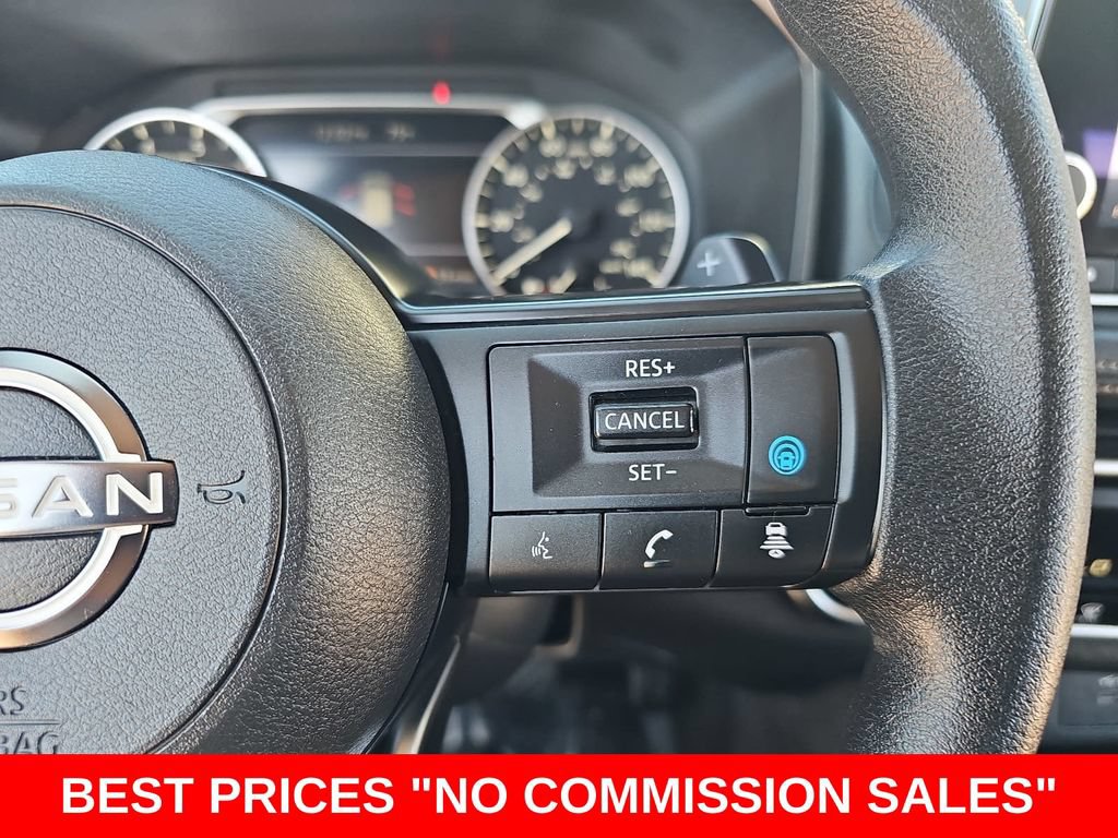 Used 2024 Nissan Rogue SV AWD/4WD image 18
