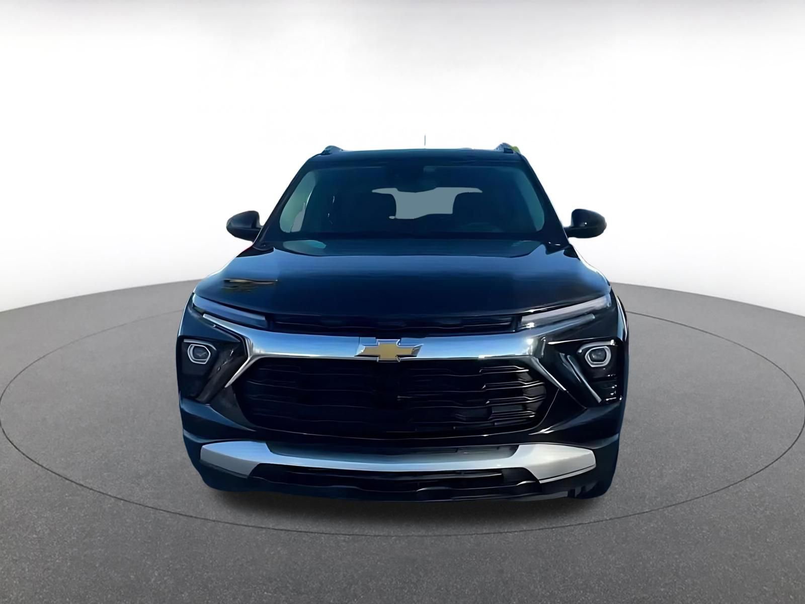 Used 2025 Chevrolet TrailBlazer LT image 4