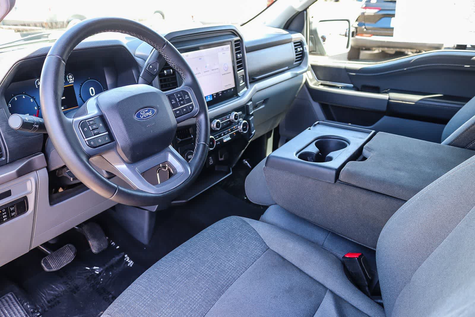 Used 2025 Ford F150 XLT w/ Equipment Group 301A Standard RWD image 17