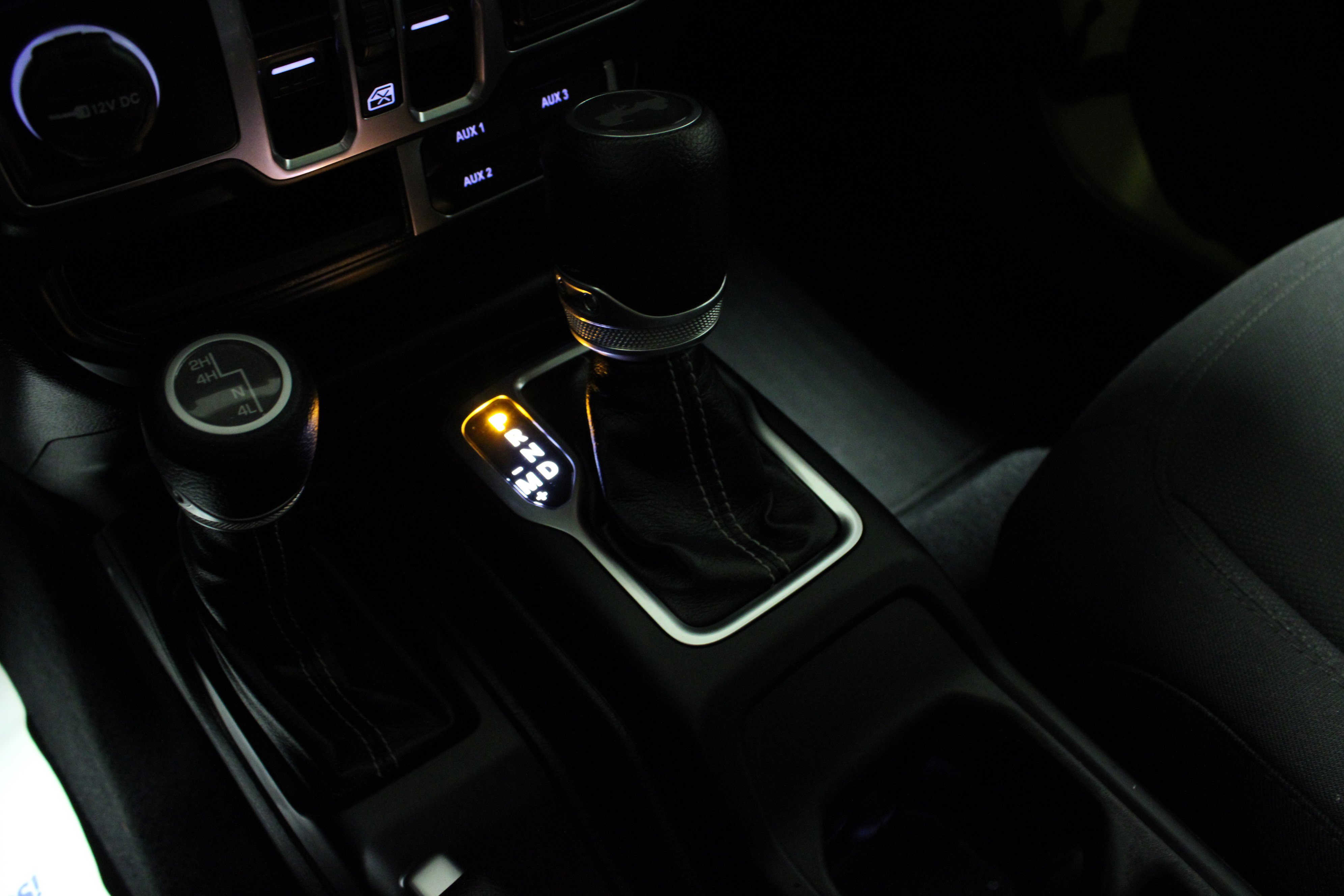 Used 2023 Jeep Wrangler Sahara w/ Cold Weather Group image 23