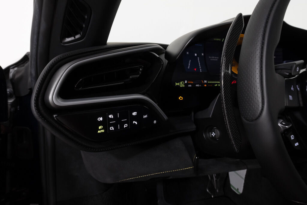 Used 2024 Ferrari 296 GTB image 32