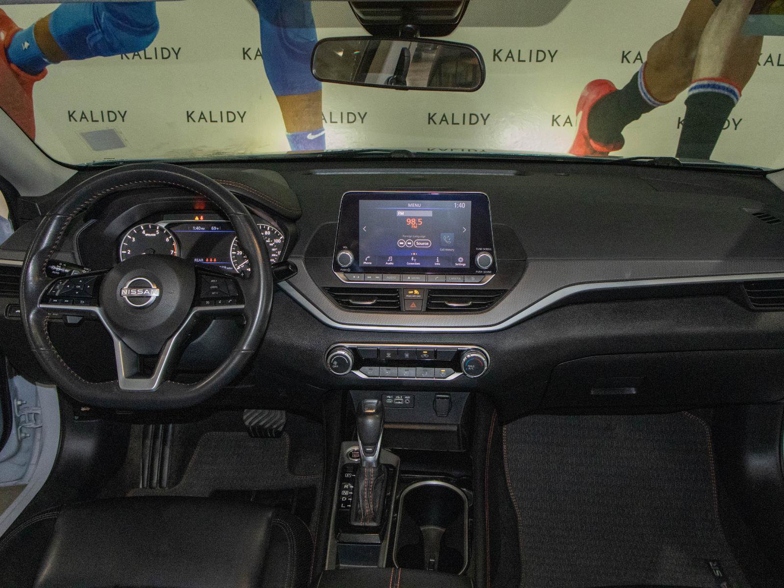 Used 2023 Nissan Altima 2.5 SR image 3