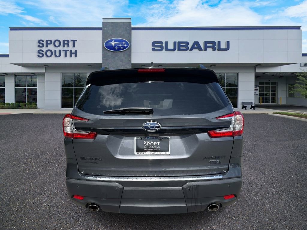 Used 2024 Subaru Ascent Onyx Edition Limited w/ Popular Package Onyx AWD/4WD image 4