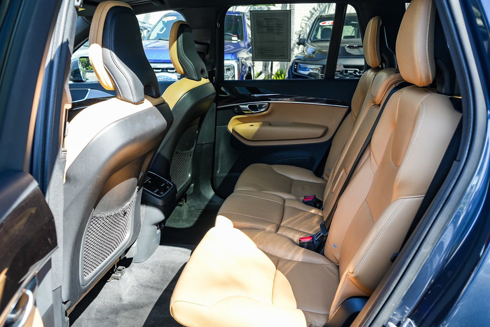 Used 2019 Volvo XC90 T6 Momentum w/ Advanced Package AWD/4WD image 18