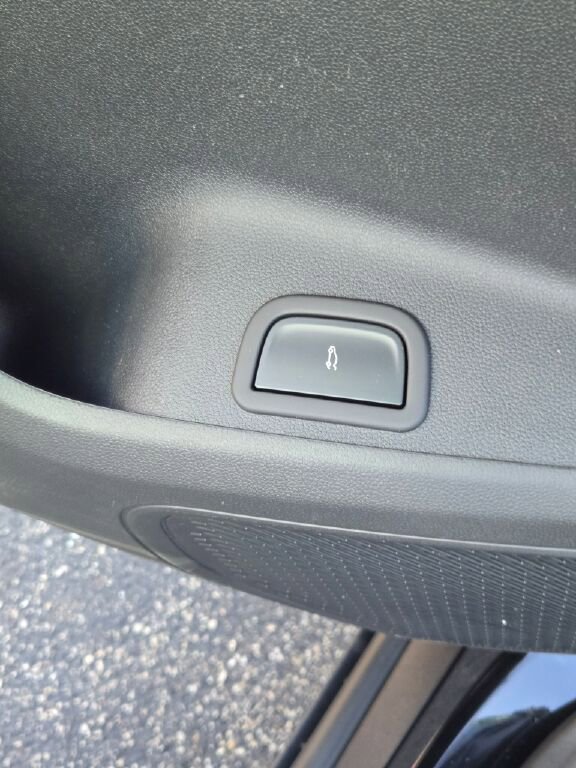 New 2026 Chevrolet Traverse Z71 w/ Driver Confidence Package image 25