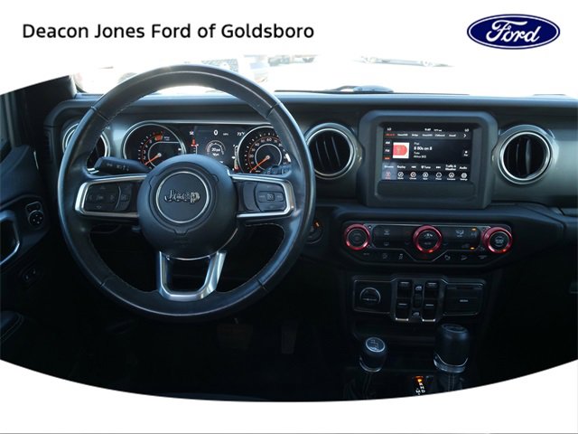 Used 2019 Jeep Wrangler Unlimited Sahara w/ Safety Group image 18