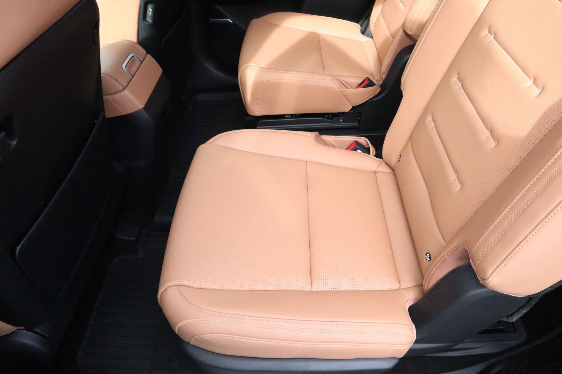 New 2026 Hyundai Santa Fe Calligraphy image 18