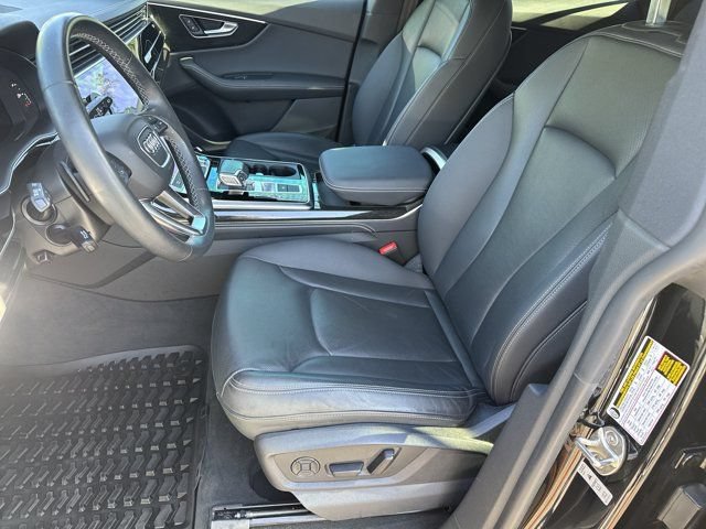Used 2025 Audi Q8 Premium Plus AWD/4WD image 10