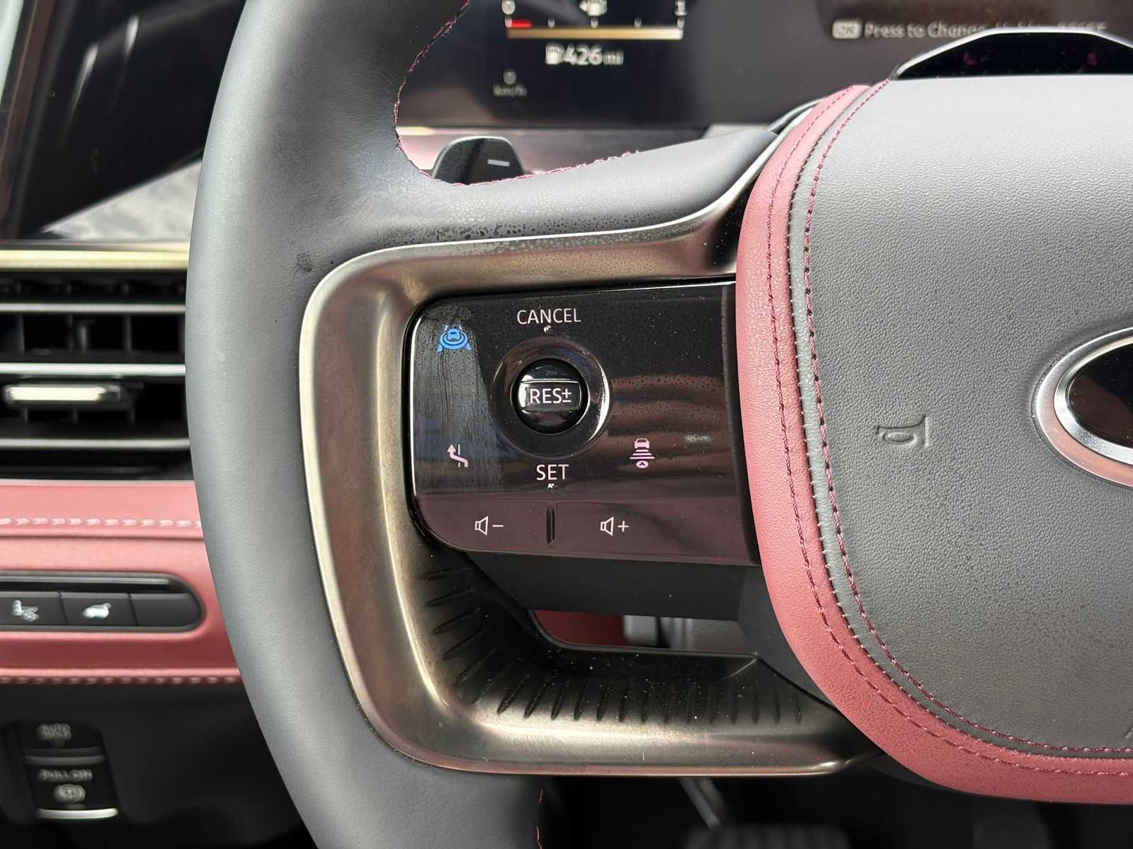 New 2026 INFINITI QX80 Autograph w/ Premium Cargo Package image 21