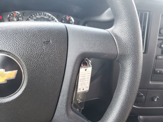 Used 2018 Chevrolet Express 3500 LT w/ LT Preferred Equipment Group RWD image 13