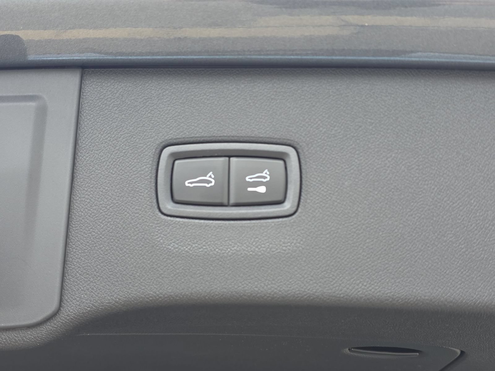 New 2026 Porsche Cayenne AWD/4WD image 16