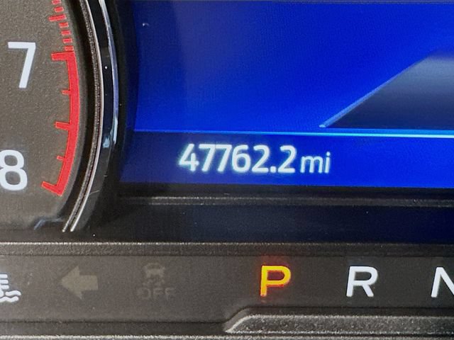 Used 2022 Ford Explorer XLT AWD/4WD image 31