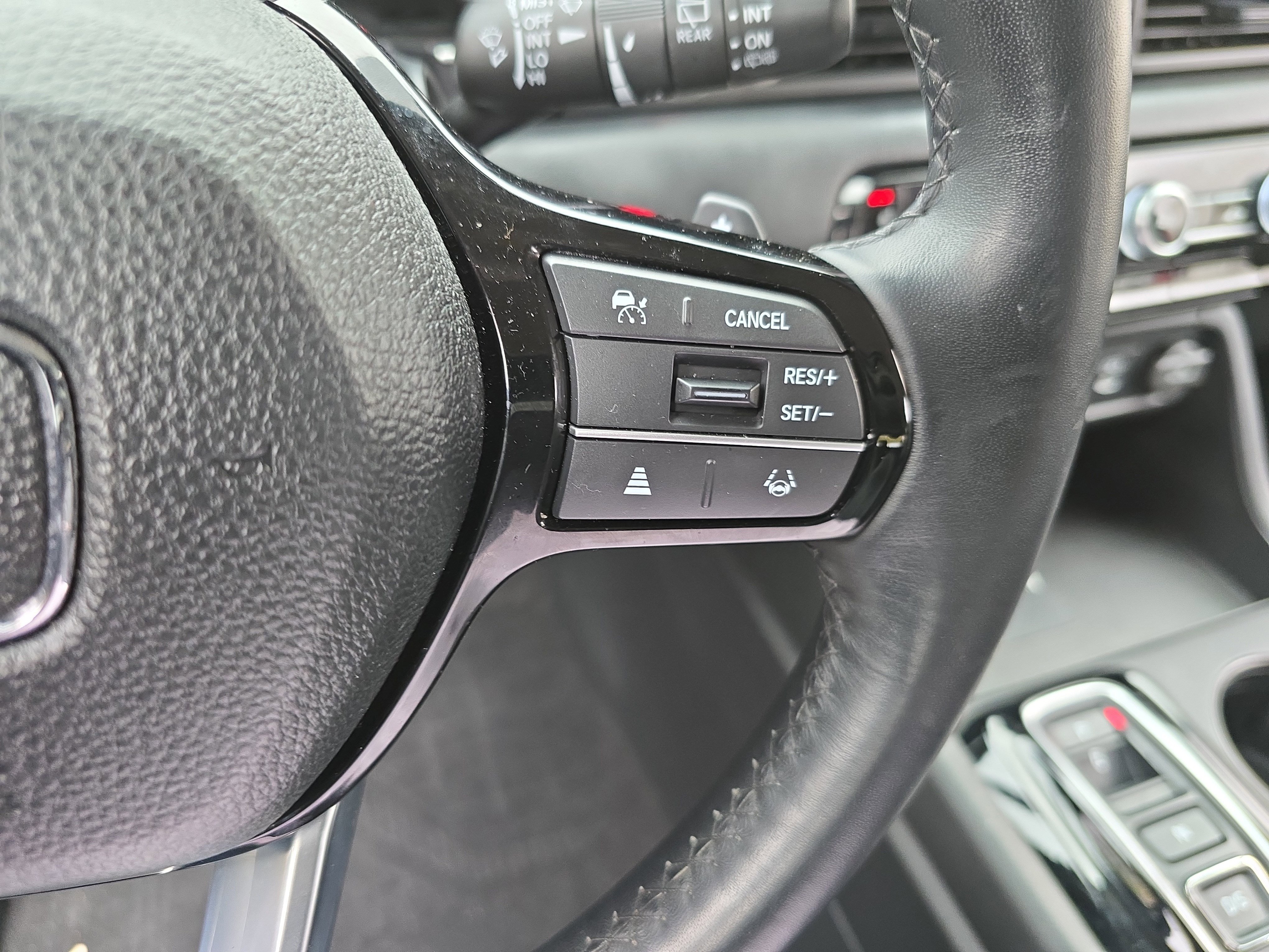 Used 2024 Honda Pilot EX-L image 20