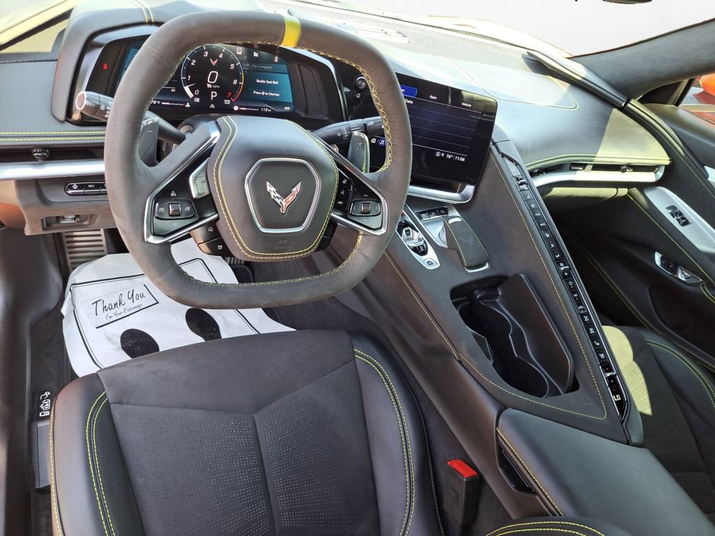 Used 2023 Chevrolet Corvette Stingray Premium Conv w/ Z51 Performance Package image 18