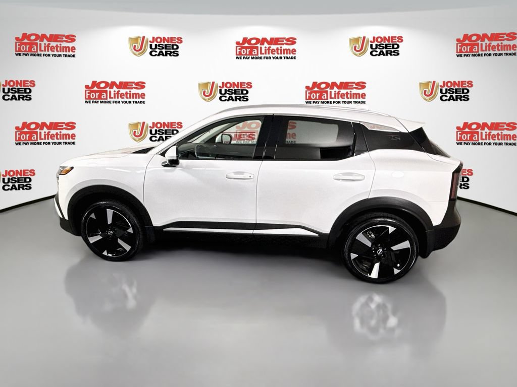 Used 2025 Nissan Kicks SR AWD/4WD image 13