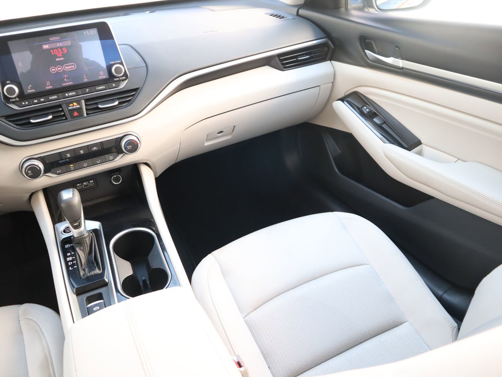 Used 2021 Nissan Altima 2.5 SV image 30