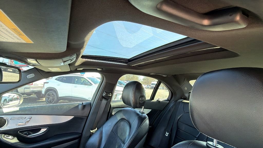 Used 2018 Mercedes-Benz C 300 Sedan image 15
