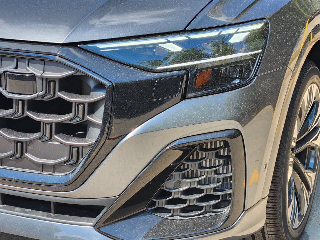 New 2027 Audi Q8 Premium Plus AWD/4WD image 11