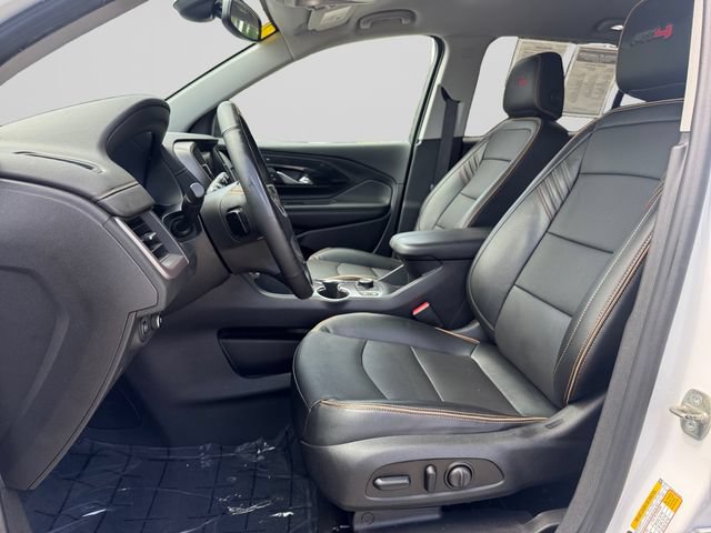 Used 2023 GMC Terrain AT4 AWD/4WD image 10