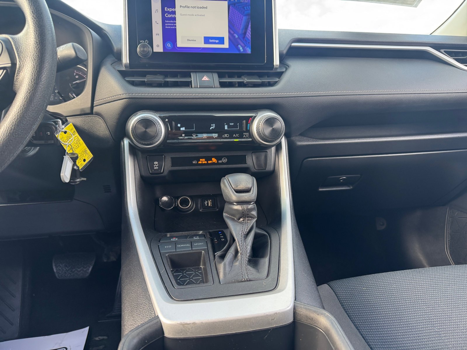 Certified 2023 Toyota RAV4 LE image 20