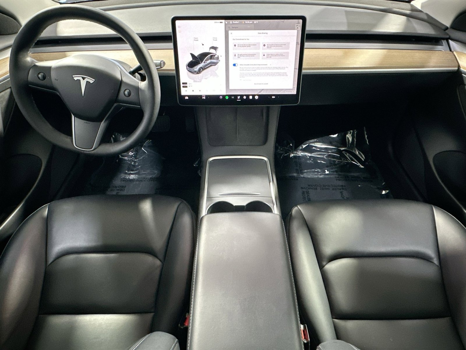 Used 2023 Tesla Model 3 Standard Range image 28