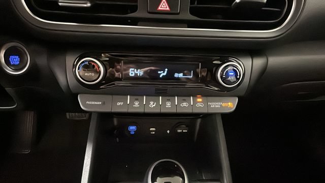 Certified 2023 Hyundai Kona SEL w/ Convenience Package AWD/4WD image 21
