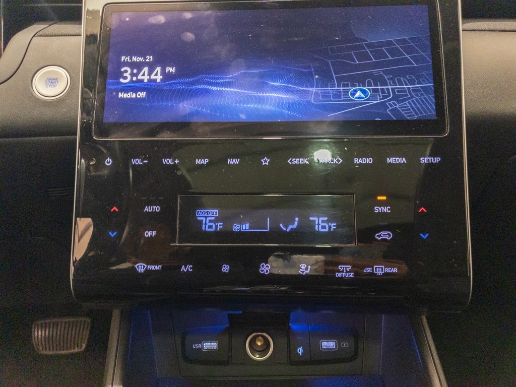 Used 2024 Hyundai Tucson Limited image 19