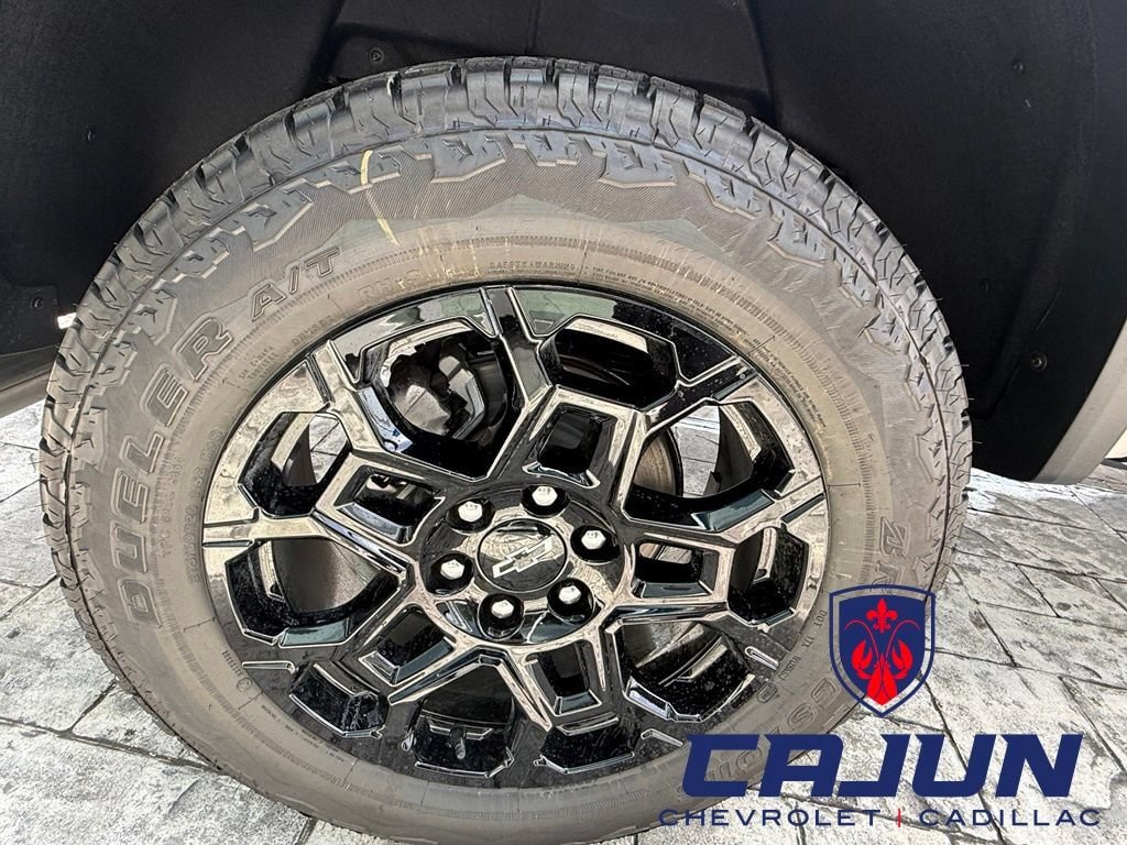 New 2026 Chevrolet Colorado Trail Boss w/ Midnight Edition AWD/4WD image 34