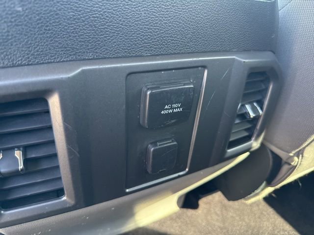 Used 2015 Ford F150 XLT w/ Equipment Group 302A Luxury image 16