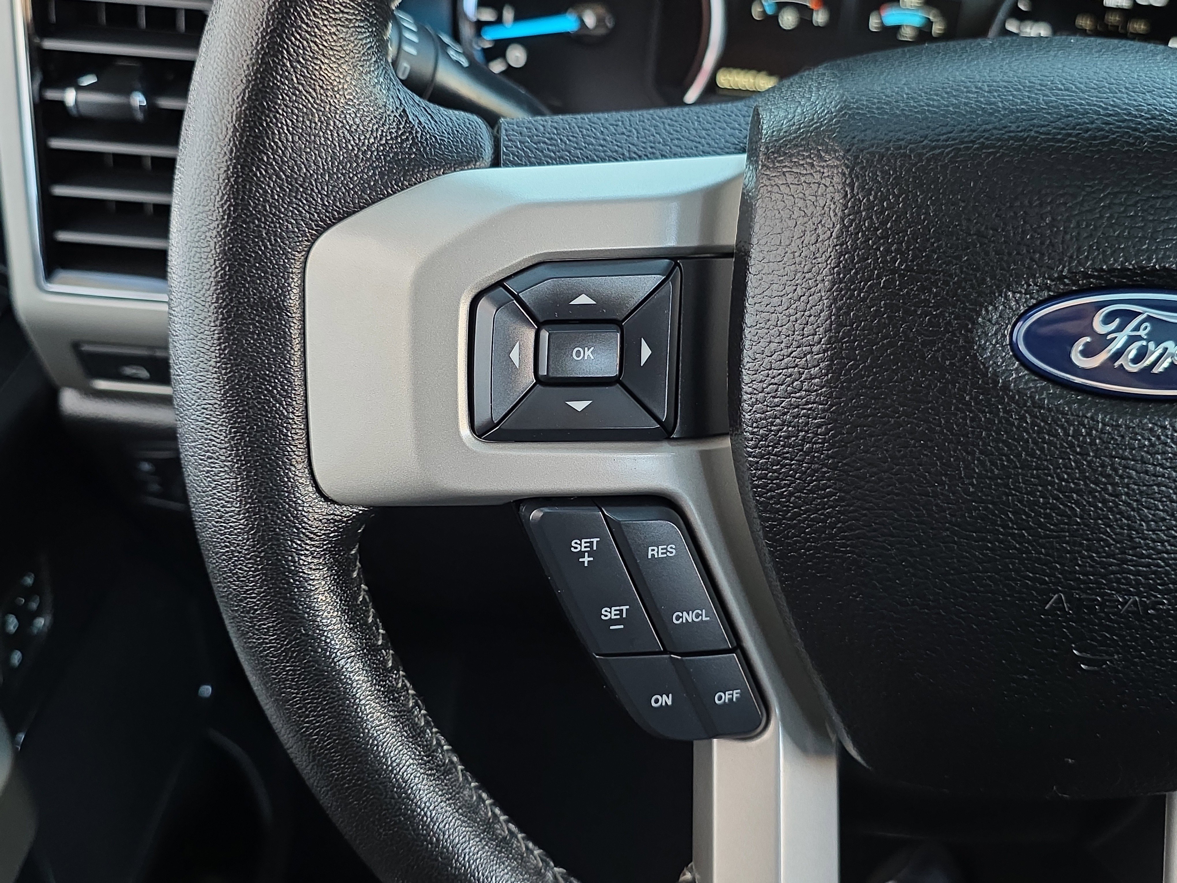 Used 2020 Ford F250 Lariat image 20