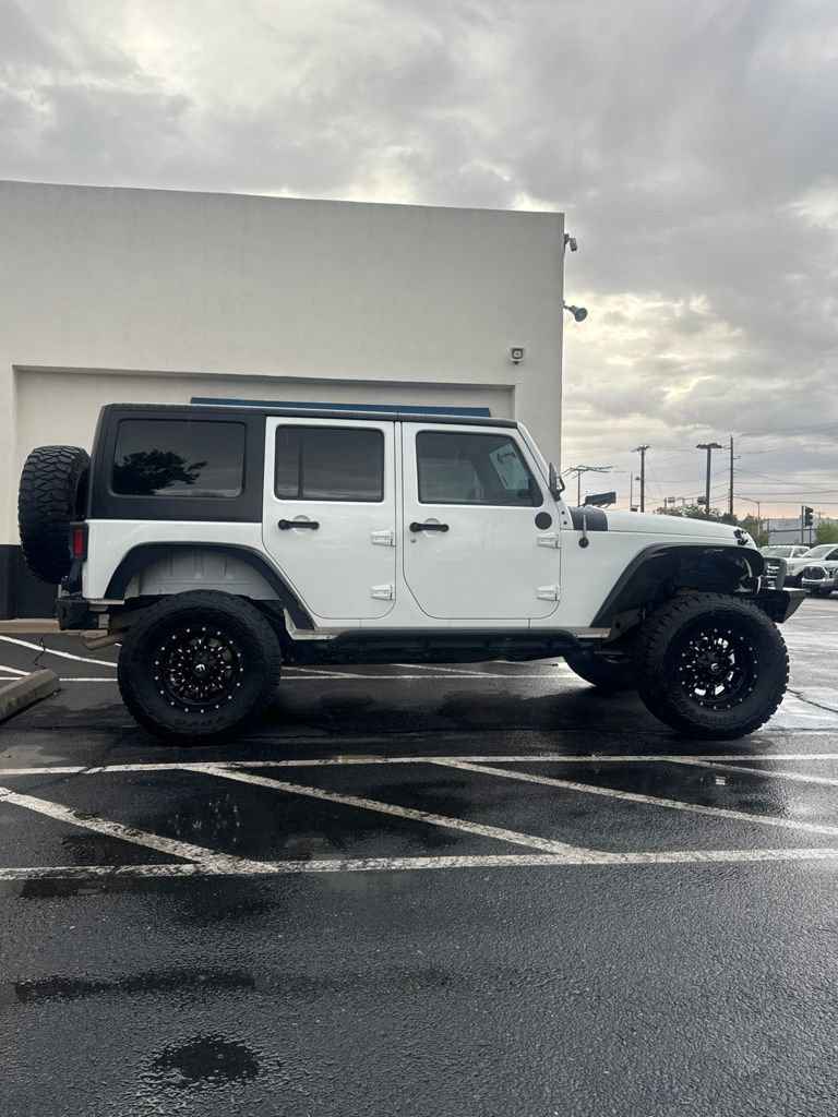 Used 2015 Jeep Wrangler Unlimited Sport AWD/4WD image 9