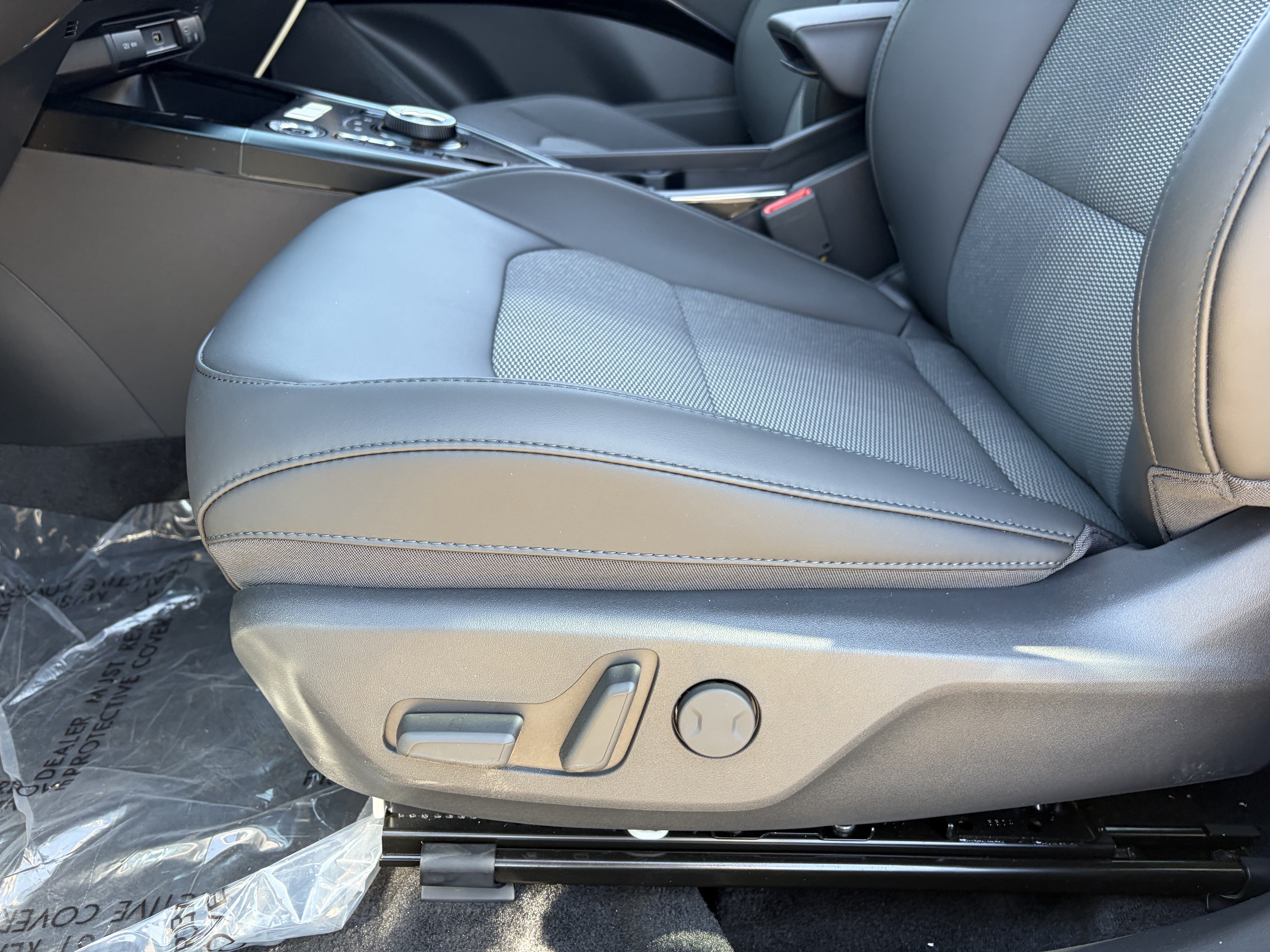 New 2026 Kia Niro Wind w/ Wind Preserve Package FWD image 19