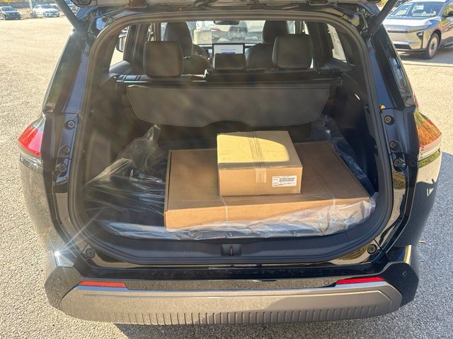 New 2026 Toyota RAV4 XSE w/ Weather Package AWD/4WD image 11