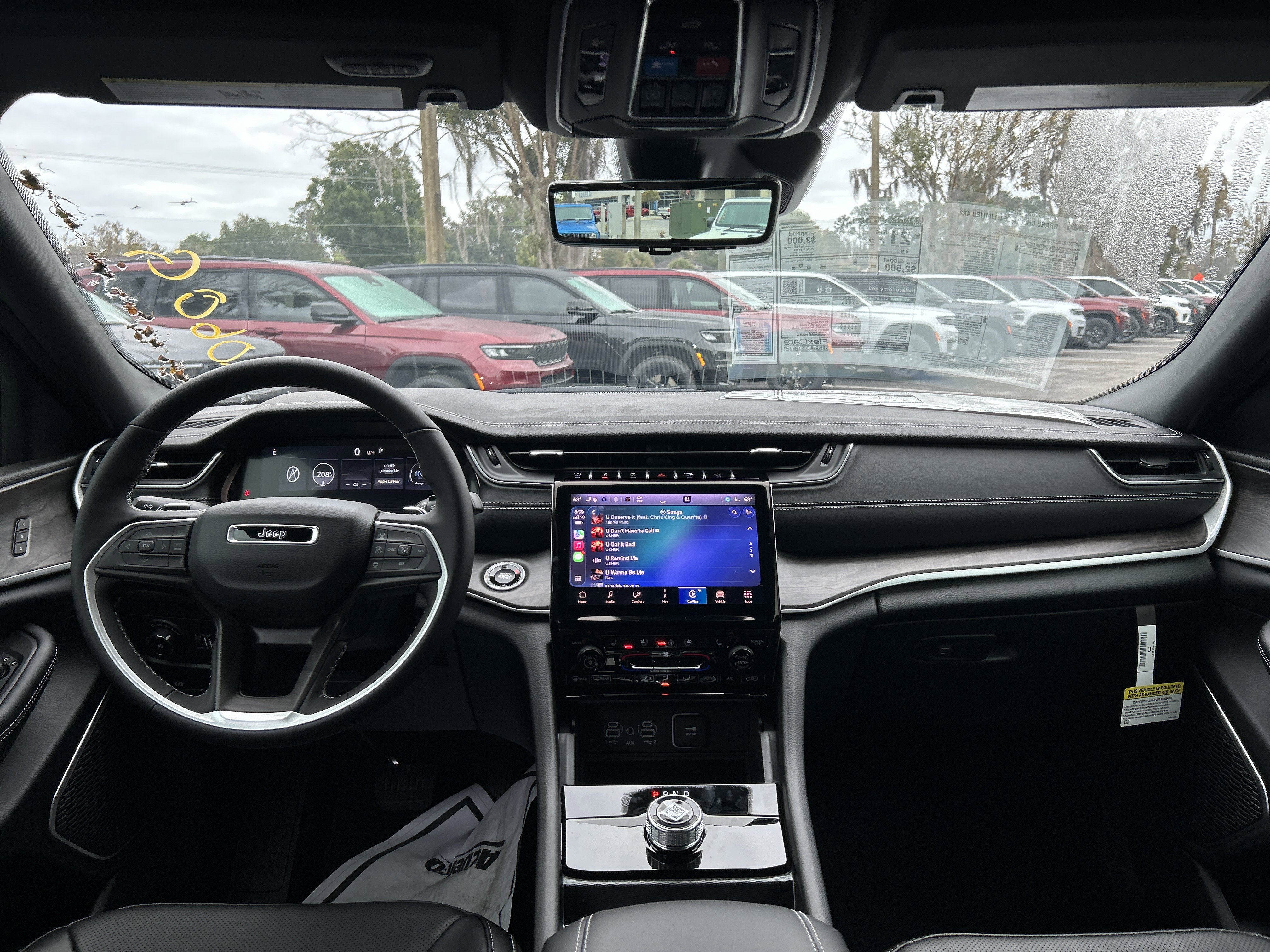 New 2025 Jeep Grand Cherokee L Limited w/ Luxury Tech Group II image 44