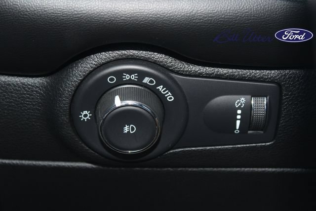 Used 2022 Dodge Durango R/T w/ Blacktop Package AWD/4WD image 23