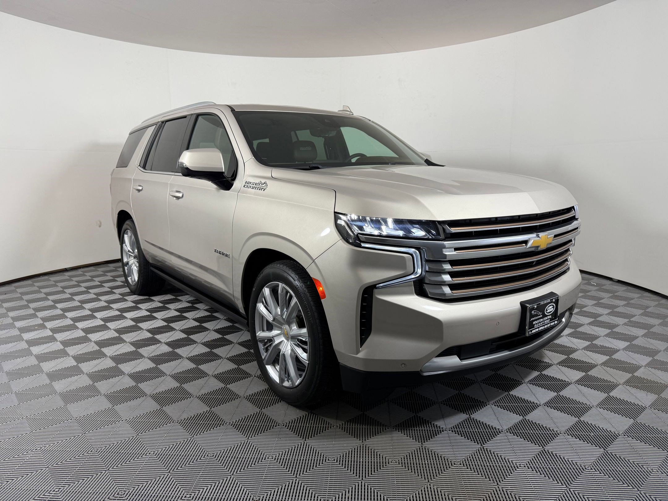 Used 2023 Chevrolet Tahoe High Country image 7