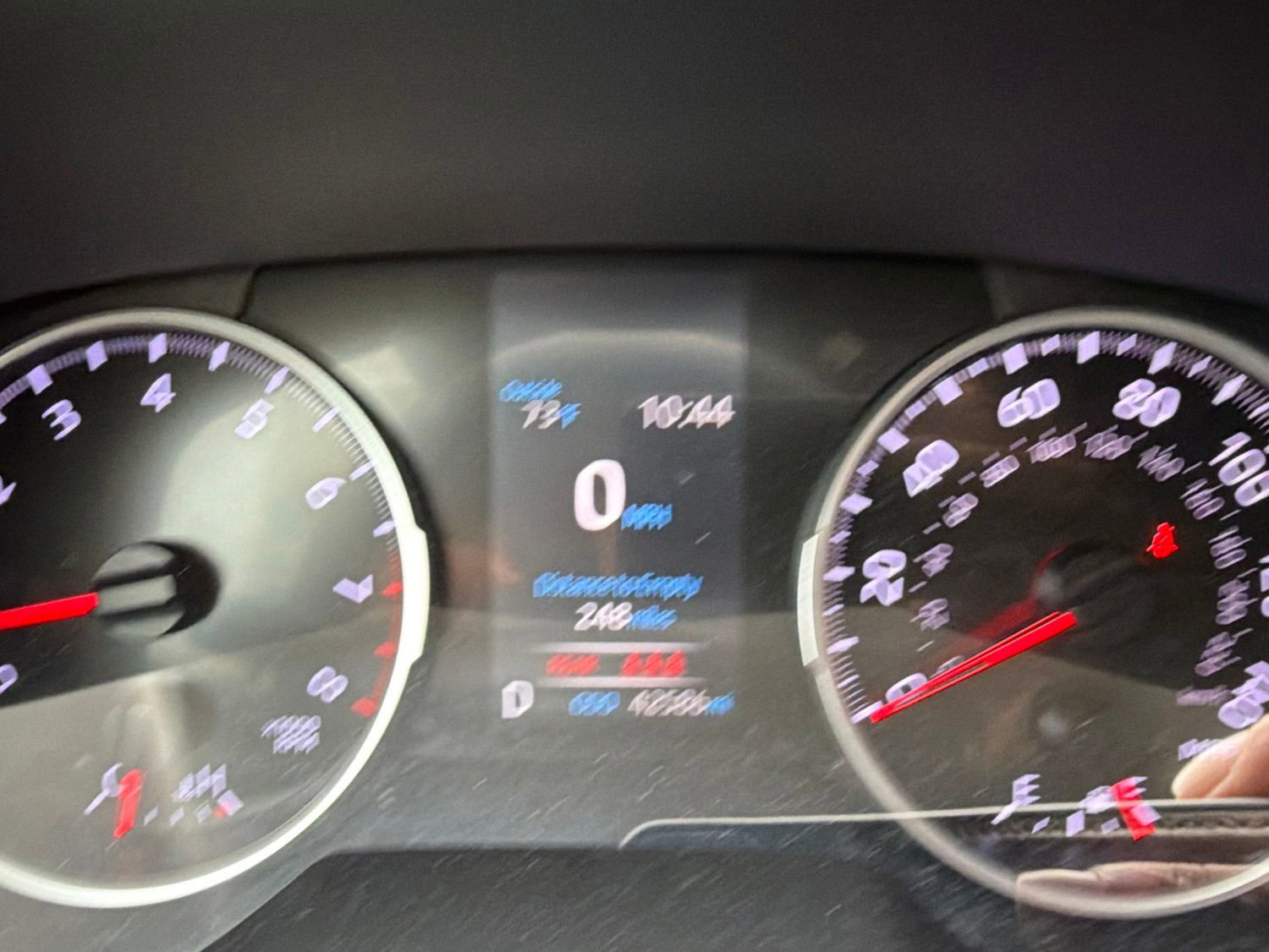 Used 2021 Toyota RAV4 LE AWD/4WD image 14