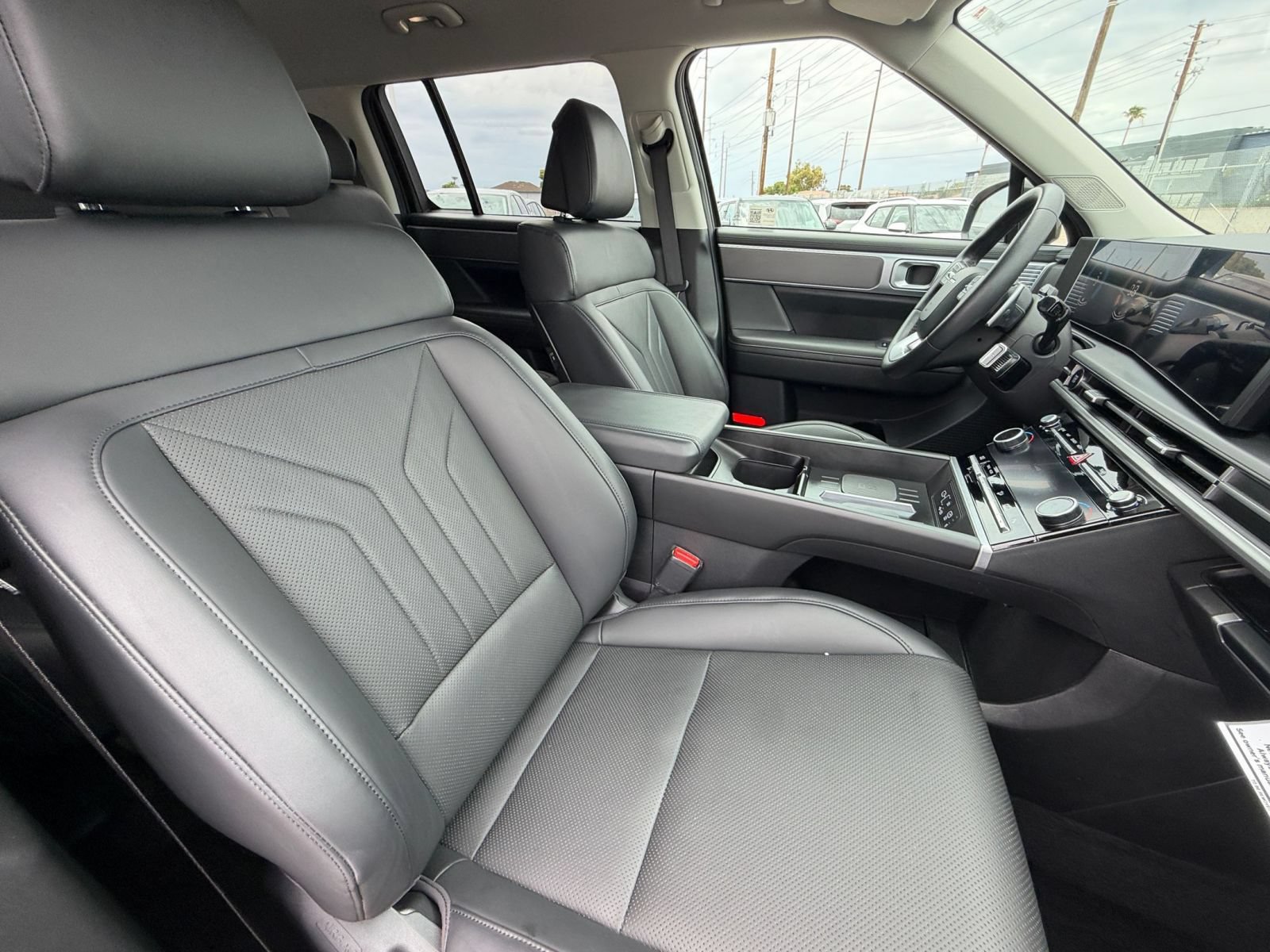 Used 2026 Hyundai Santa Fe SEL FWD image 37