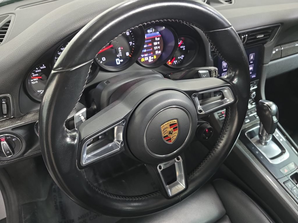 Used 2019 Porsche 911 Carrera GTS RWD image 4