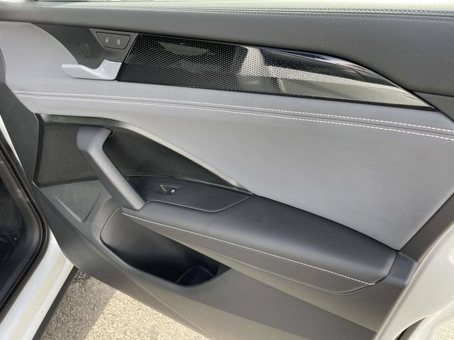 New 2026 Volkswagen Tiguan SE R-Line FWD image 24