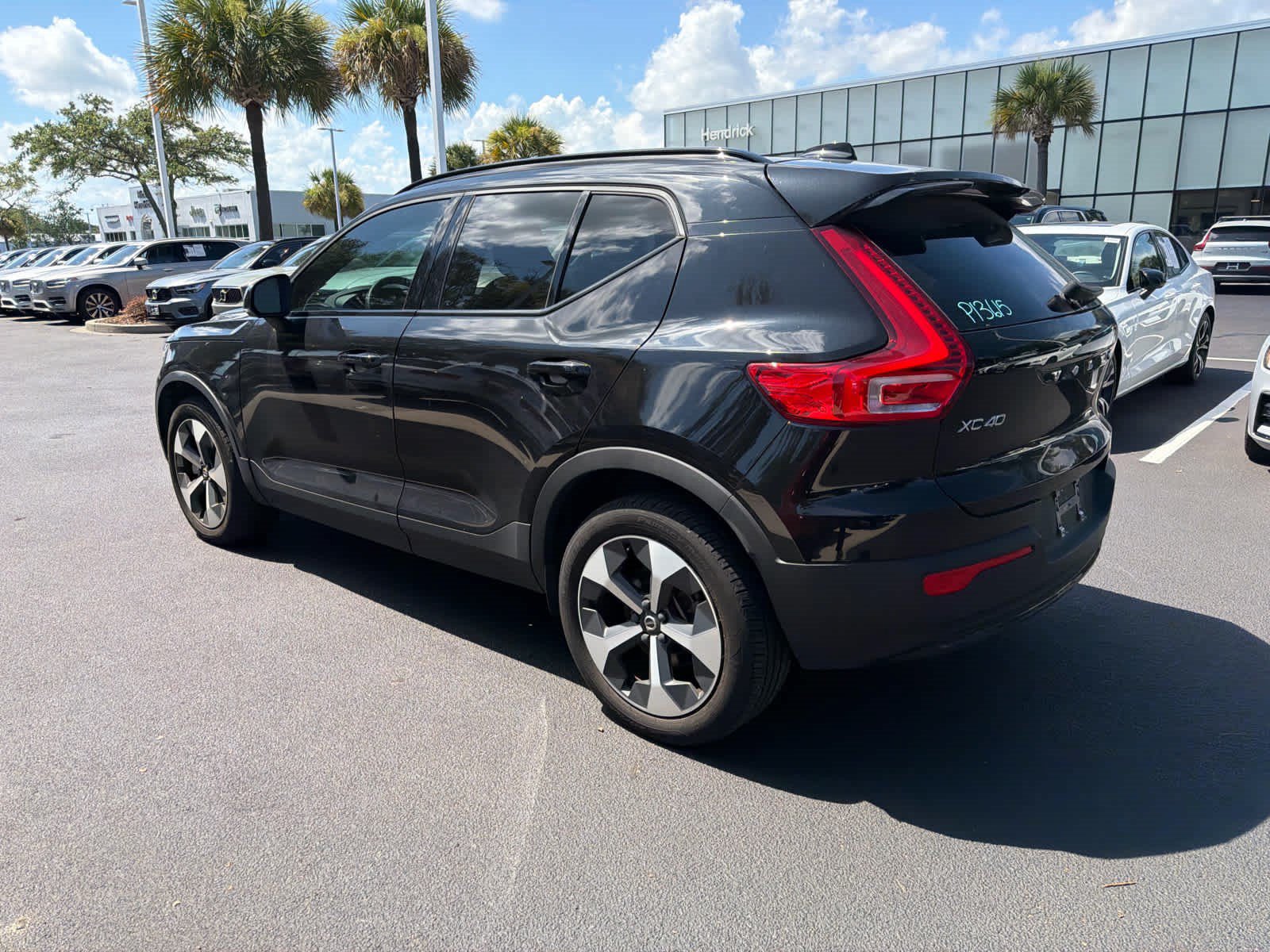 Certified 2024 Volvo XC40 B5 Core w/ Protection Package Premier AWD/4WD image 49