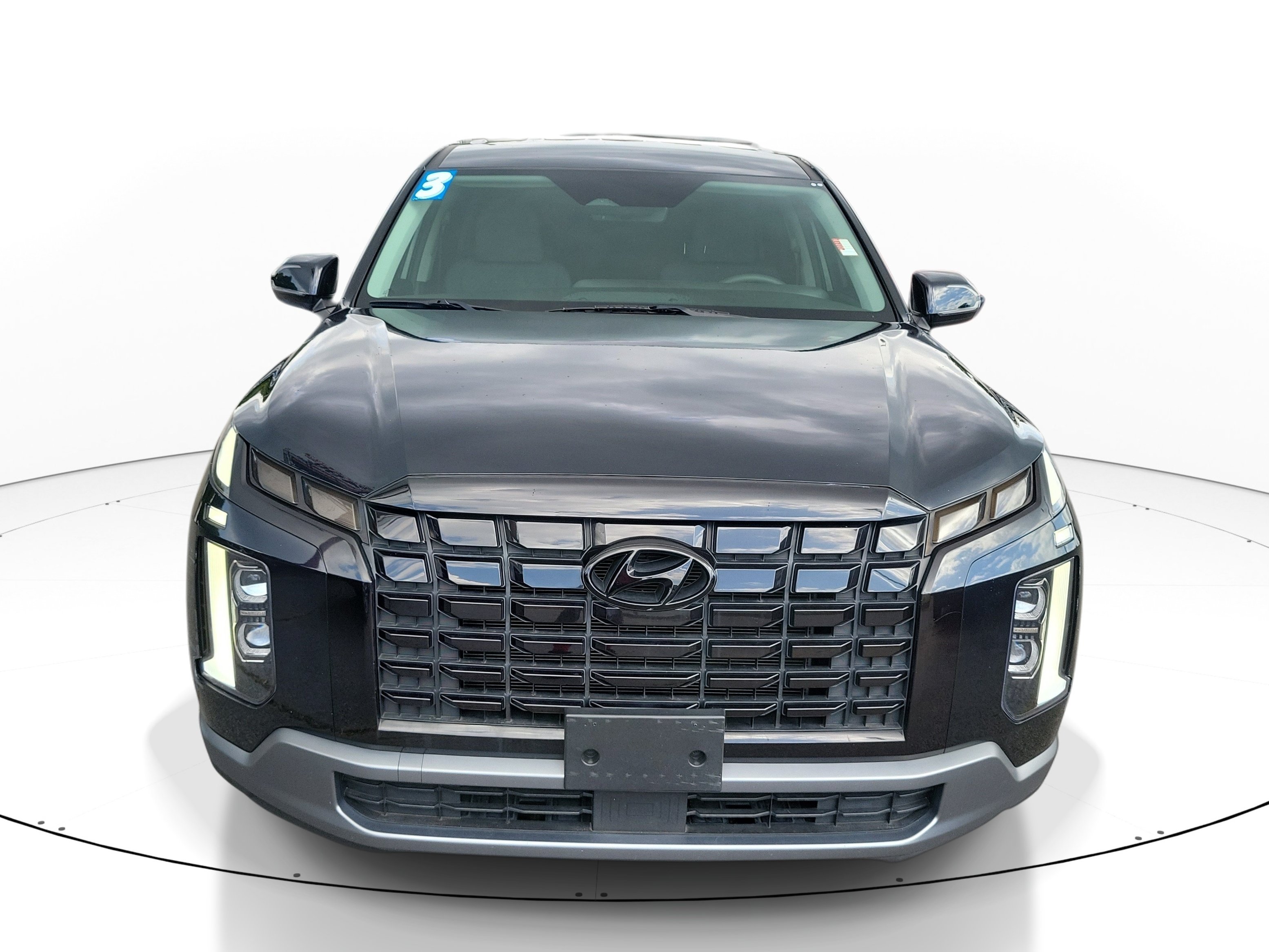 Used 2023 Hyundai Palisade SE AWD/4WD image 2
